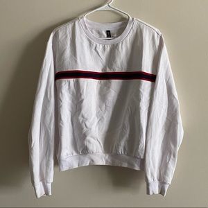 H&M White Crewneck Sweatshirt Size Large